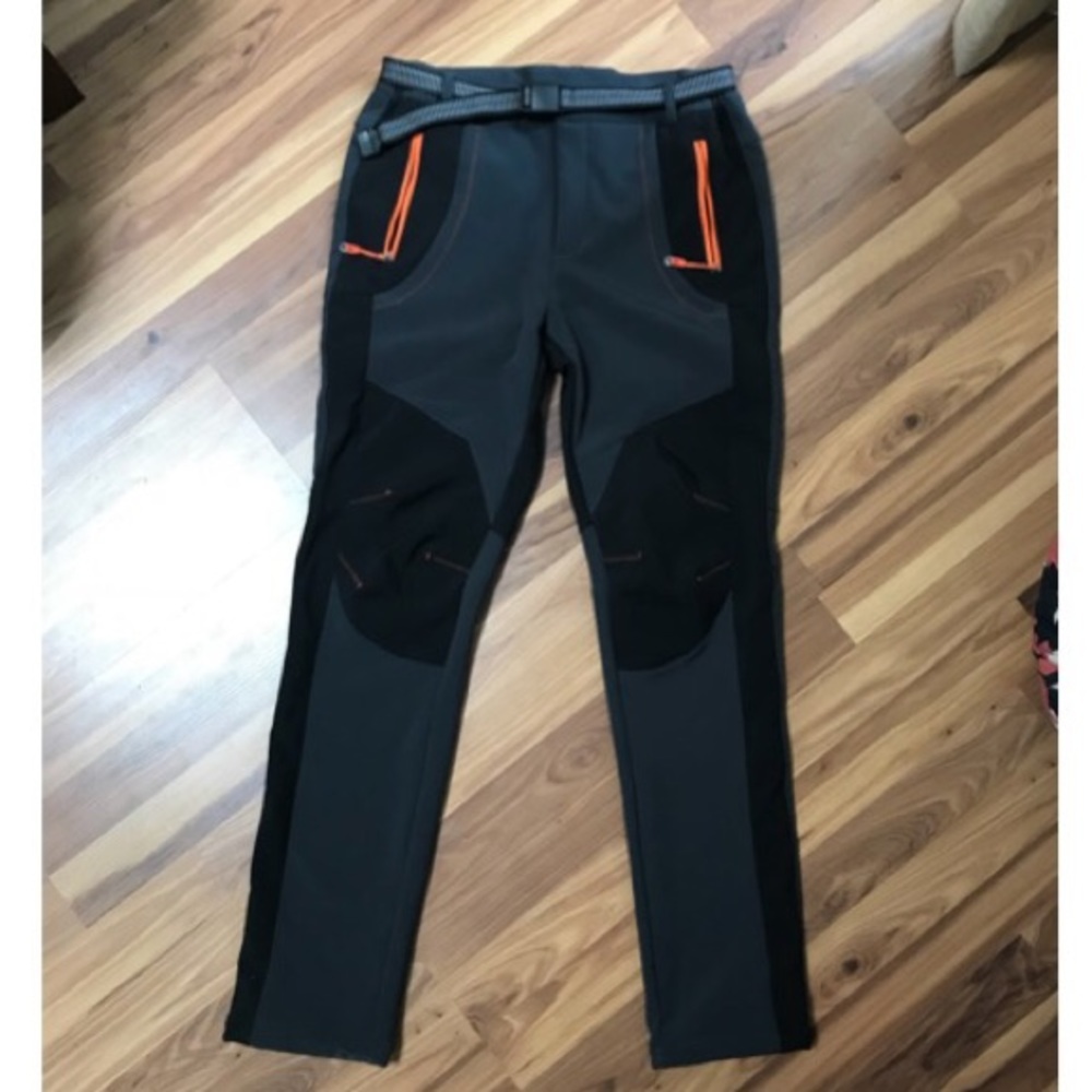 Fleece lined winter hiking pants. Men’s size 34/32